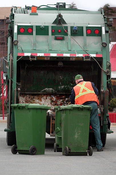 Best Retail Junk Removal in Centralia, IL